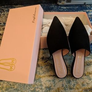 Pretty Ballerinas Pointed Toe Mules